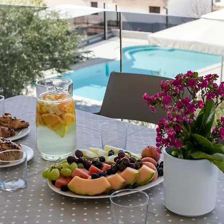 Dora Apartament Okrug Gornji