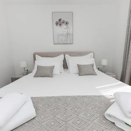 Dora Apartament Okrug Gornji
